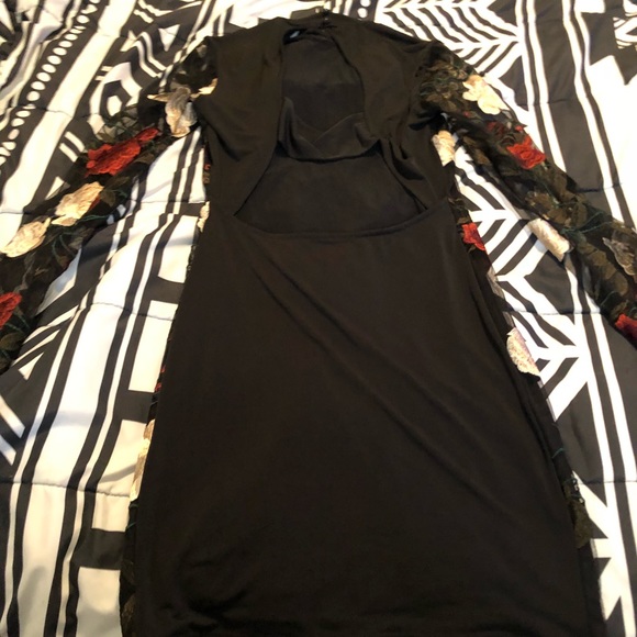 Dress - Picture 2 of 2